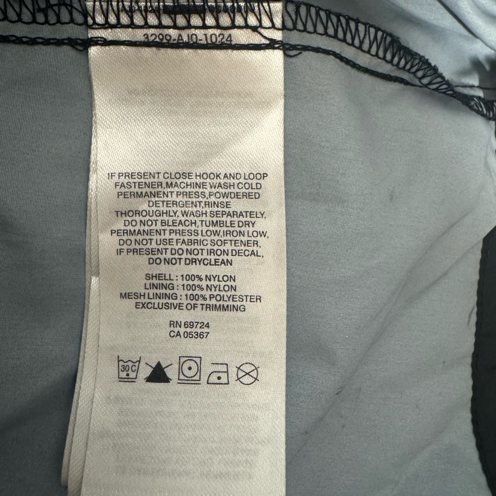 Columbia black windbreaker - Picture 6 of 8